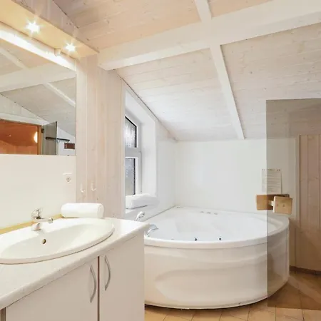 Abendrot 1 - Dorf 3 *