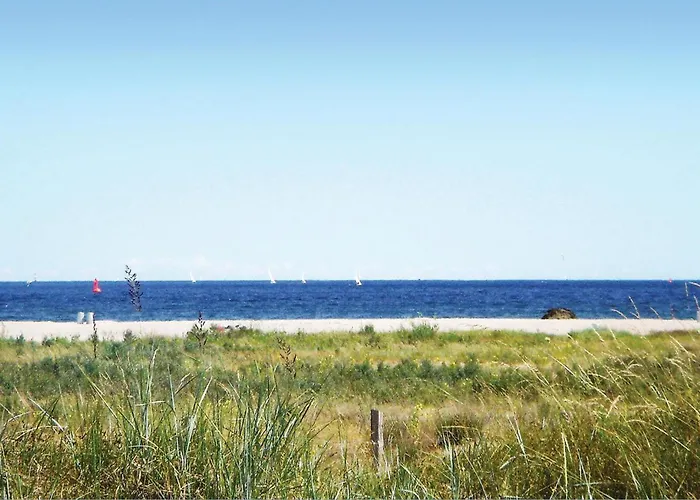 Abendrot 1 - Dorf 3 * Priwall